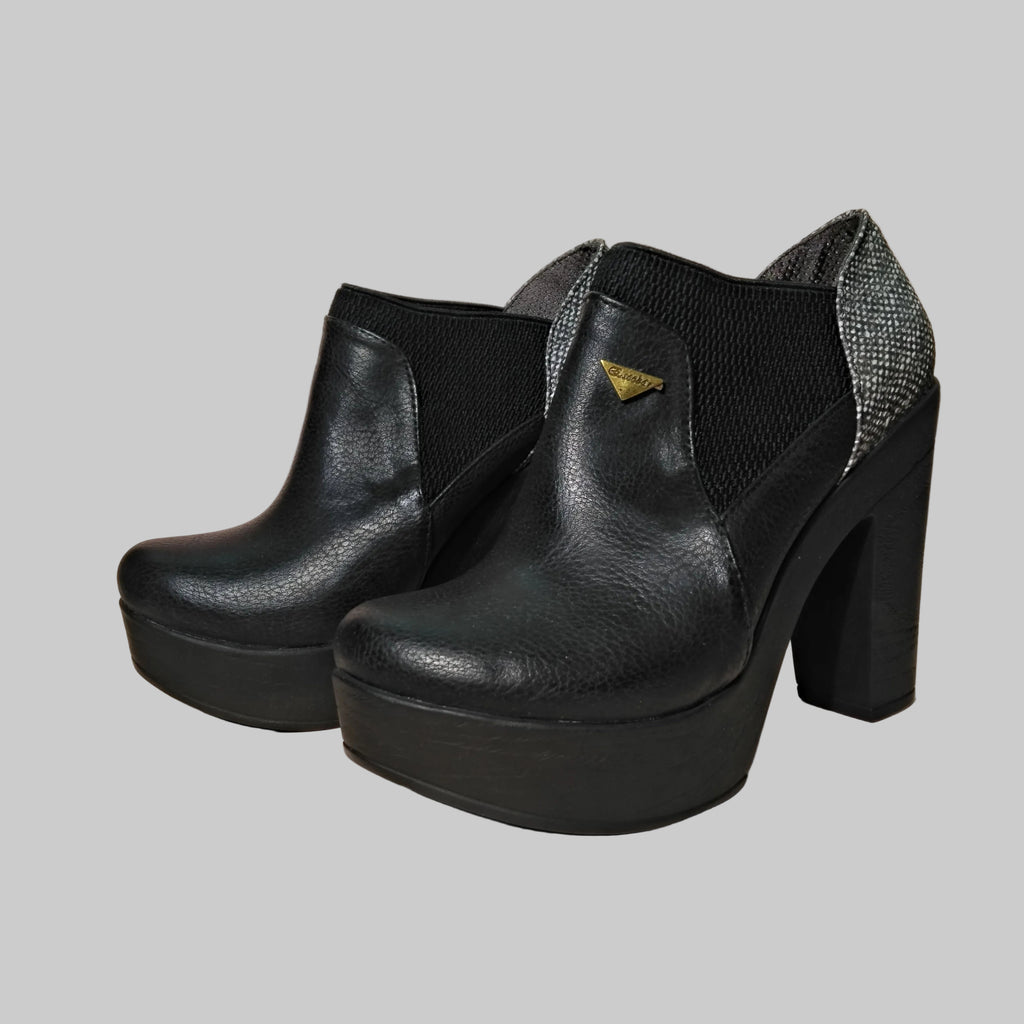ZAPATO NEGRO MUJER 0415